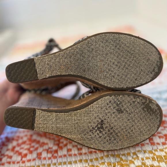 Toms Tribal Cork Wedge Heel Sienna Shoes Women’s size 7 - Picture 6 of 6